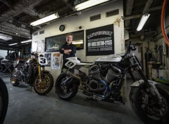 HOT DOCK CUSTOMS HARLEY PAN AMERICA 1 01