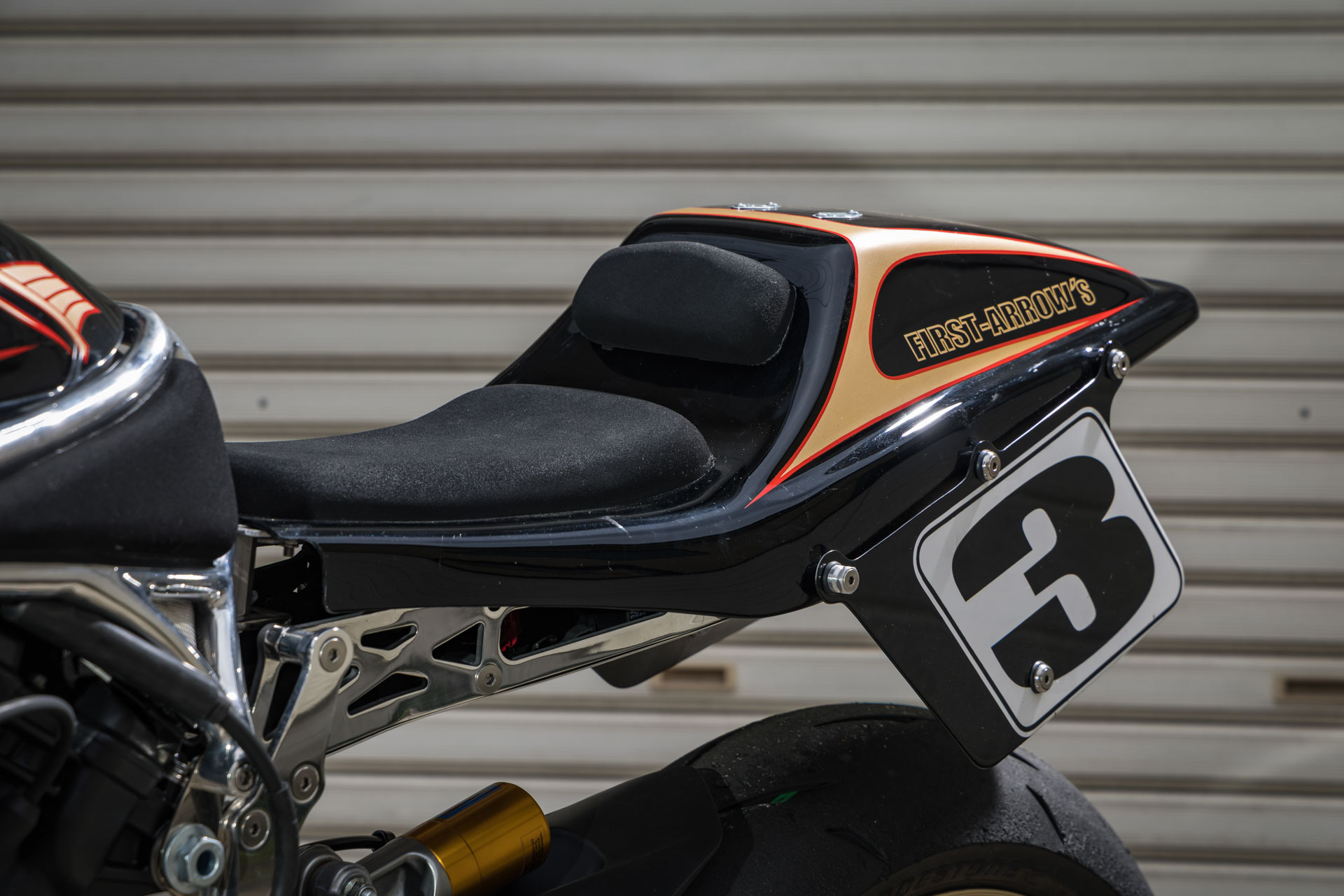 HOT DOCK CUSTOMS HARLEY PAN AMERICA 2 12