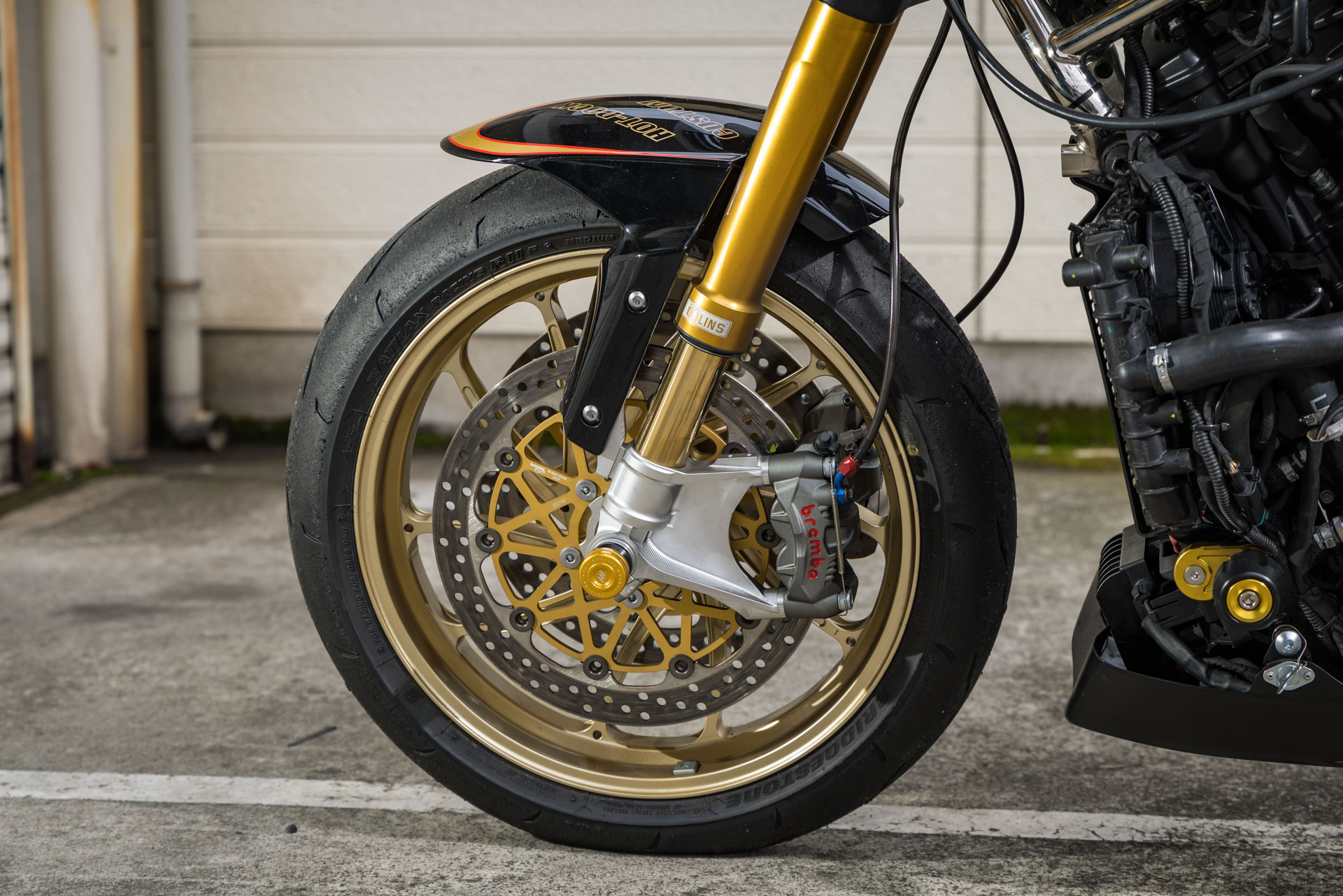 HOT DOCK CUSTOMS HARLEY PAN AMERICA 2 14