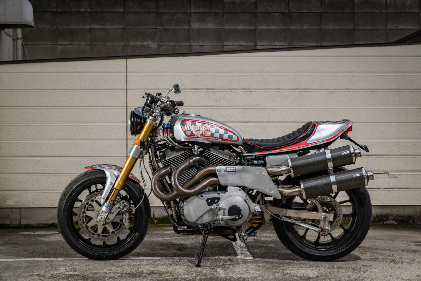 Hot-Dock Customs' Race-Ready Buell