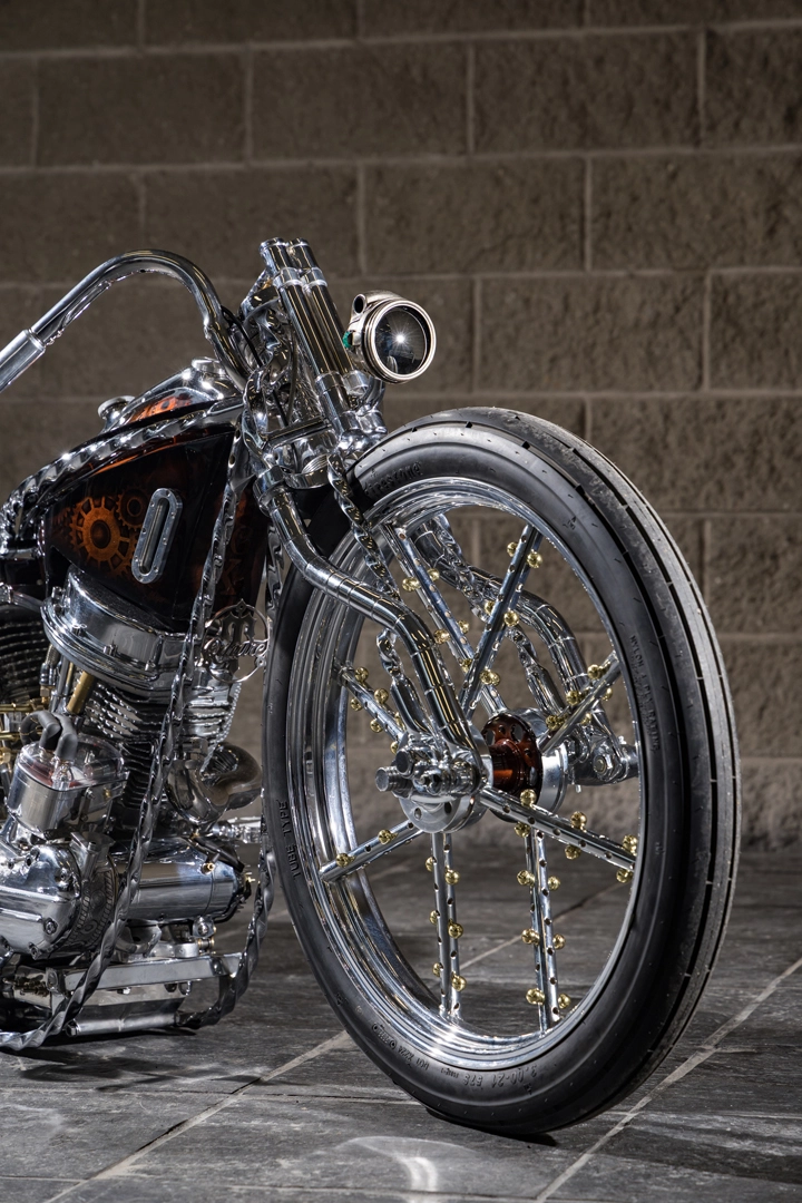 1949 Harley-Davidson Panhead Reimagined: Stéphane Grand's Hand